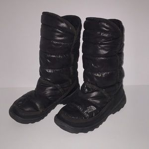 The north face boots size 1 kids